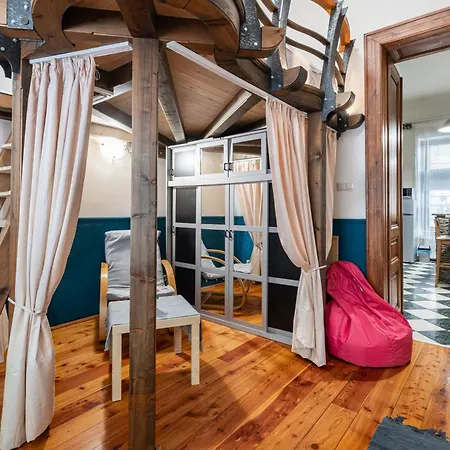 Castle Chainbridge Budapeşte